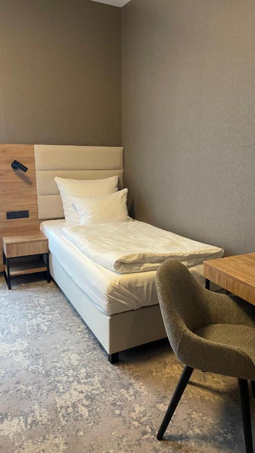 Hotel Silvia Gold Gliwice Esterno foto